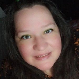 Meet your Posher, Juniper flora